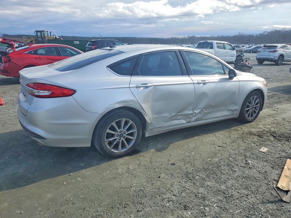 2017 Ford Fusion se