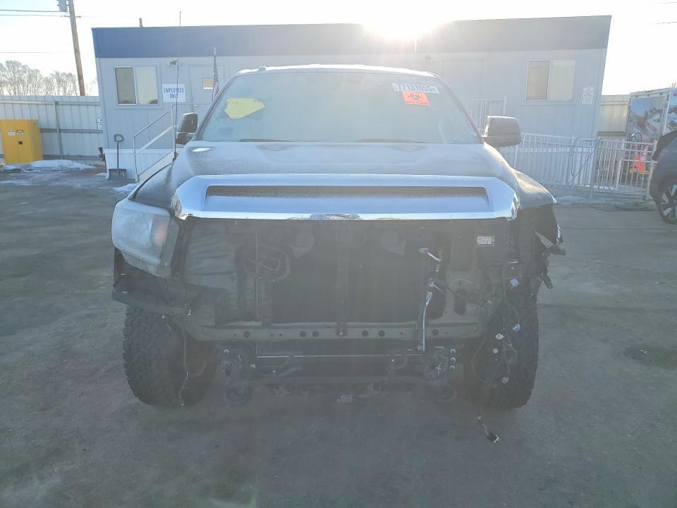 2018 Toyota Tundra Double cab sr