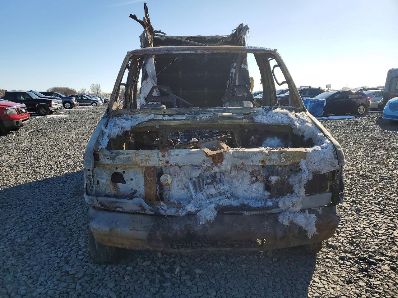 2005 Ford E350 BOX Truck