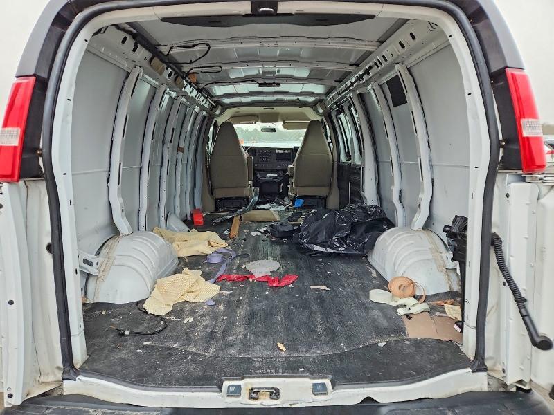 2020 Chevrolet Express G2500