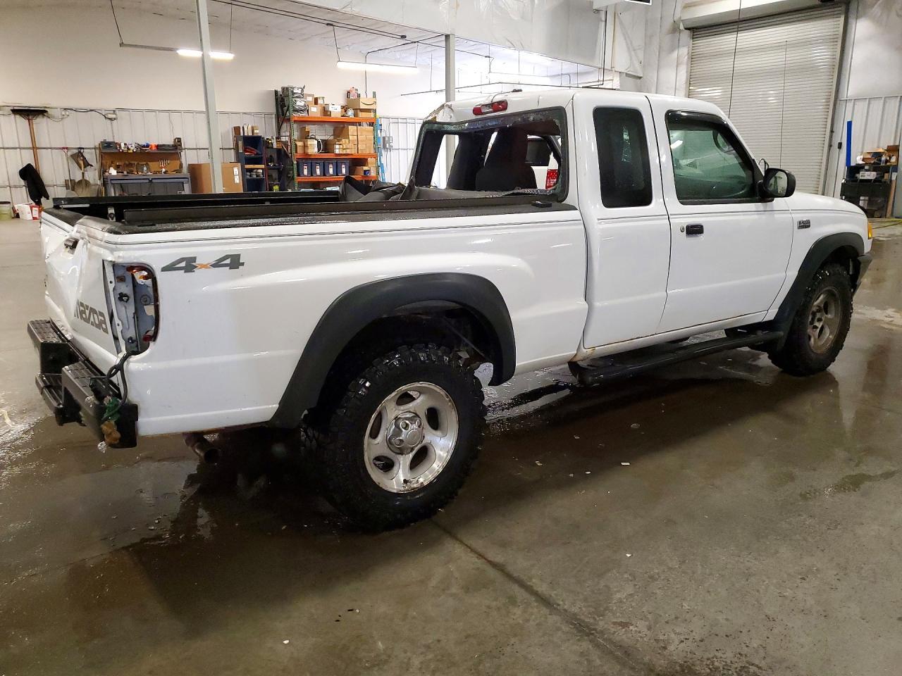 2005 Mazda B4000 cab Plus