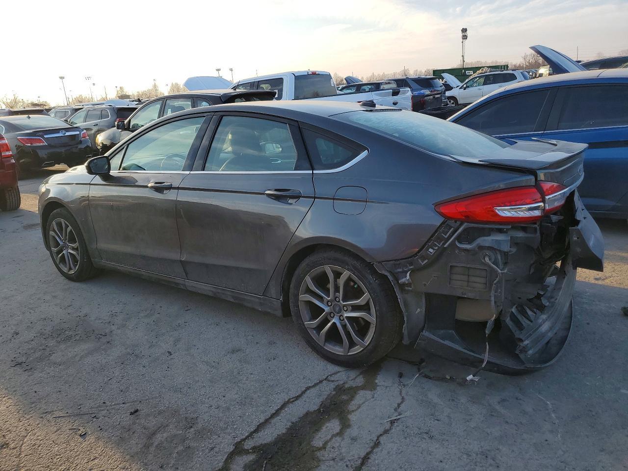 2017 Ford Fusion se