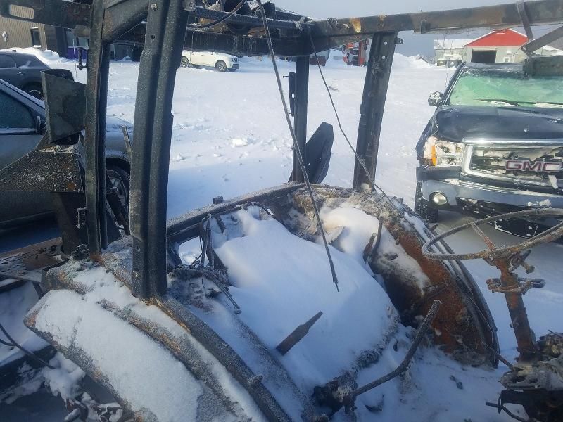 2015 Maserati Tractor