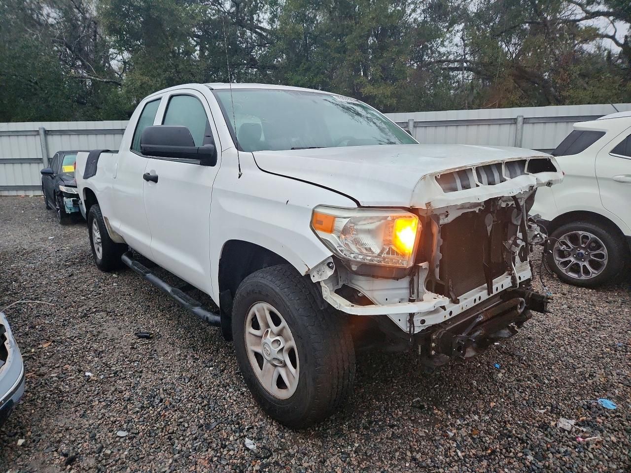 2014 Toyota Tundra Double Cab SR