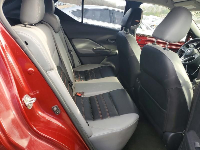 2021 Nissan Kicks sr