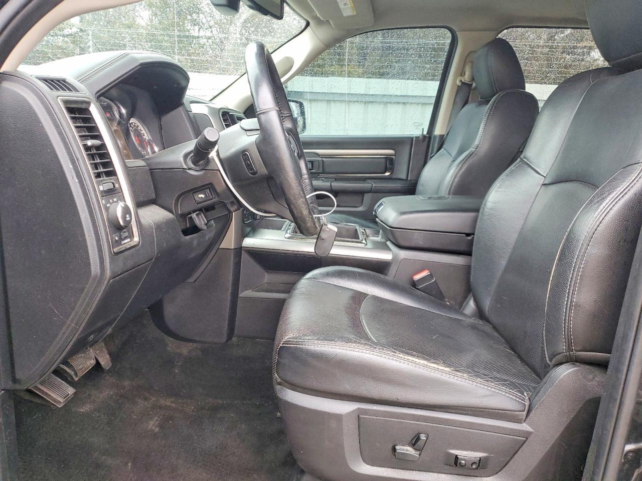 2015 Dodge Ram 1500 Sport