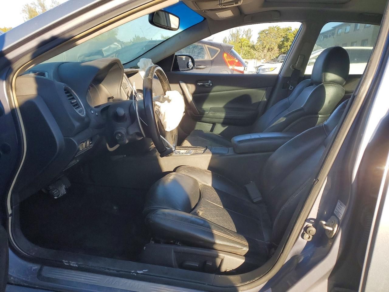 2012 Nissan Maxima s