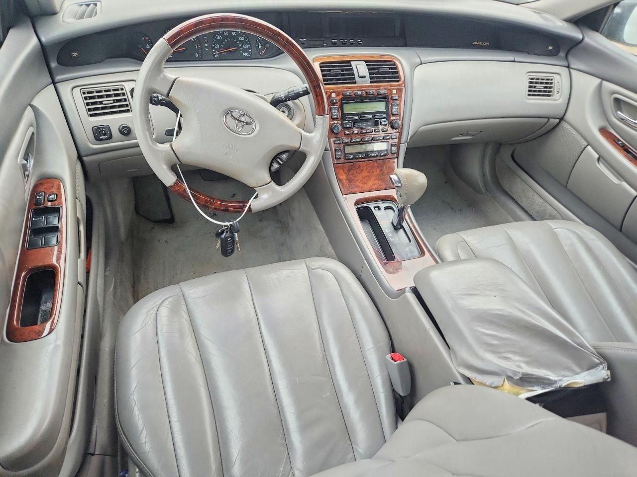 2003 Toyota Avalon xl