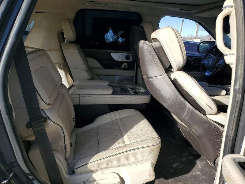 2023 Lincoln Navigator Black Label