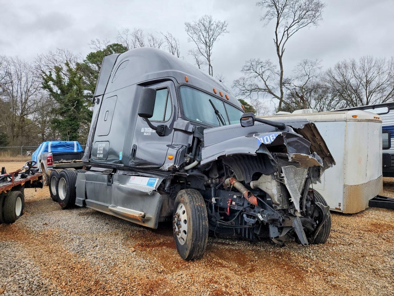 2018 Freightliner Cascadia 1