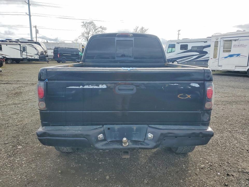 2001 Dodge Dakota Quattro