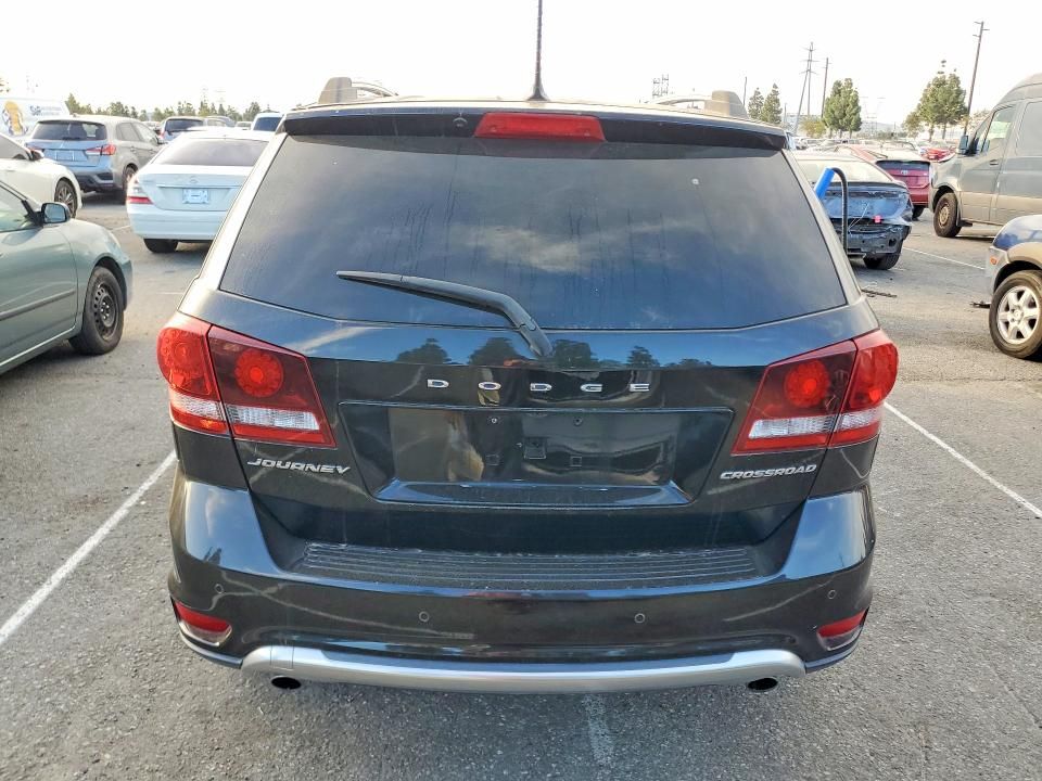 2018 Dodge Journey Crossroad