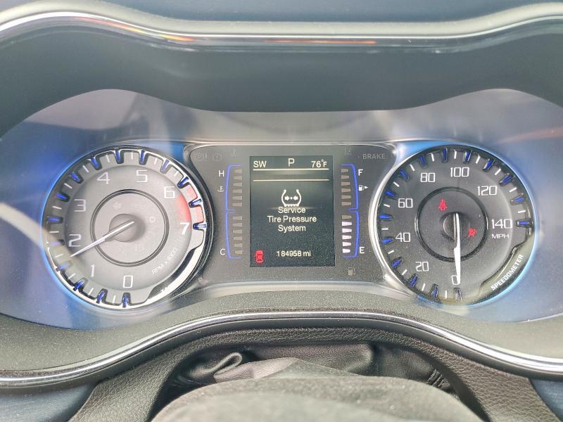 2015 Chrysler 200 s