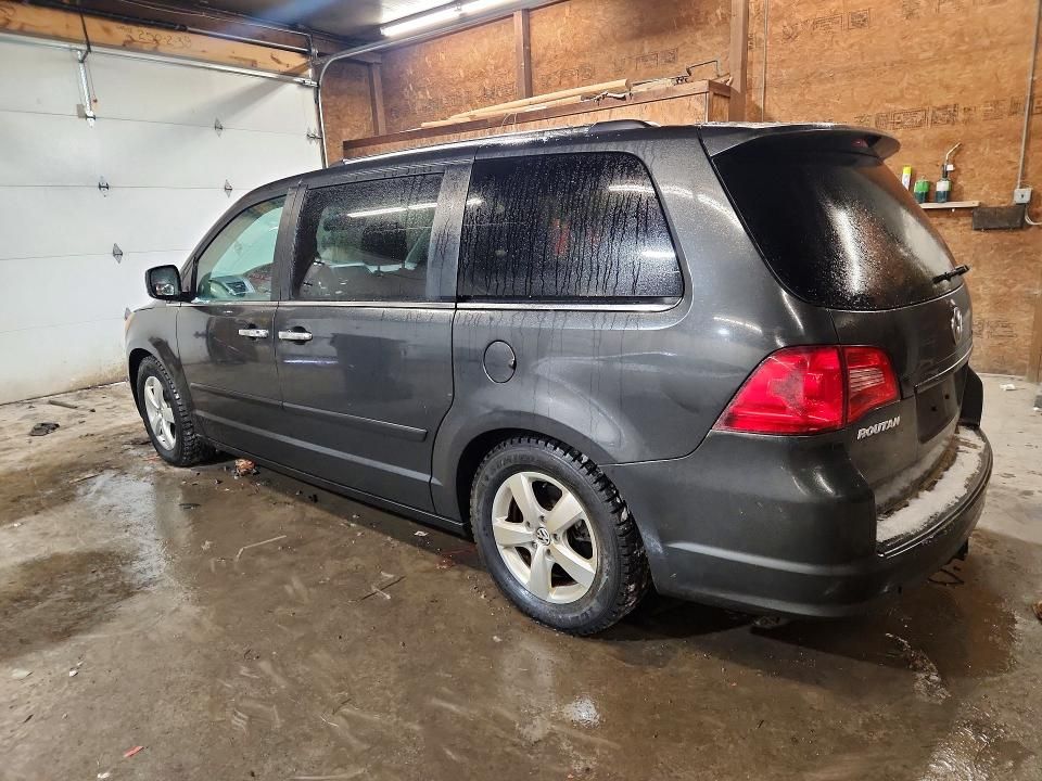 2012 Volkswagen Routan sel Premium