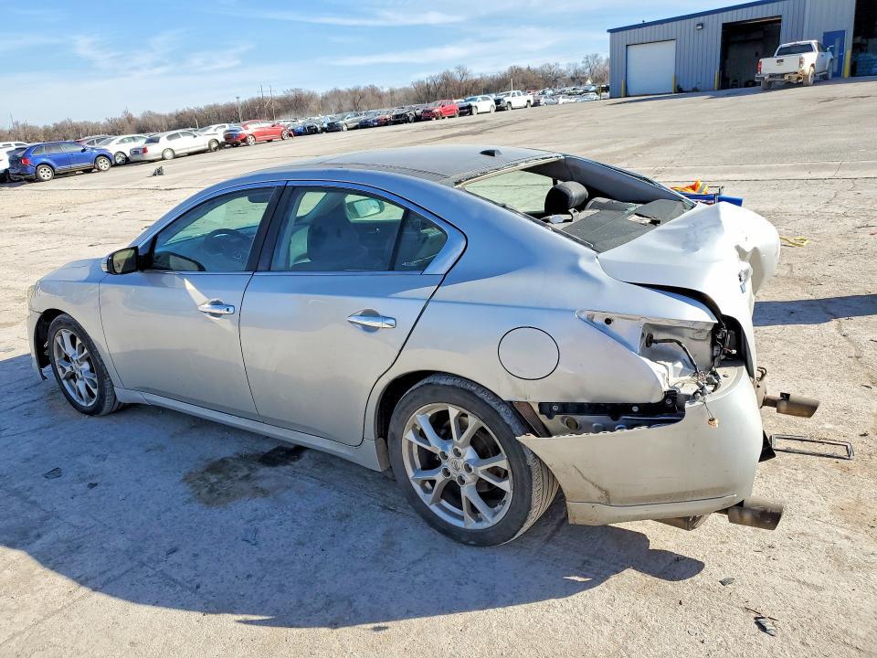 2012 Nissan Maxima s