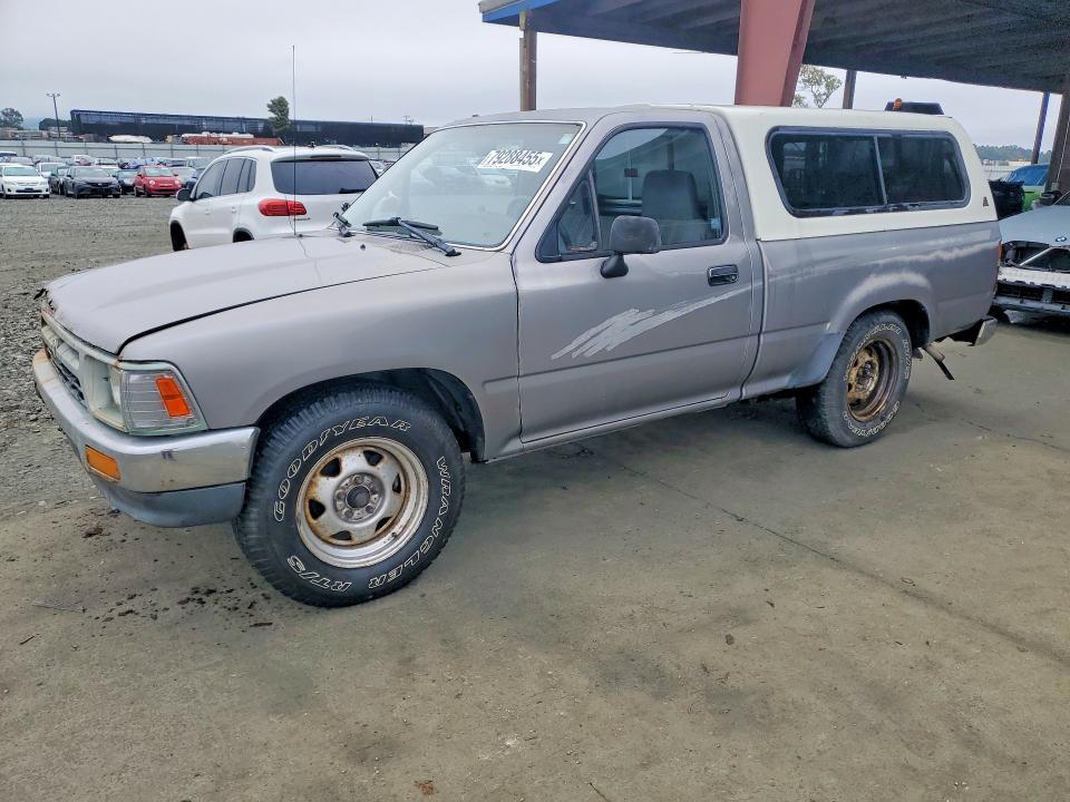 1993 Toyota Pickup Deluxe