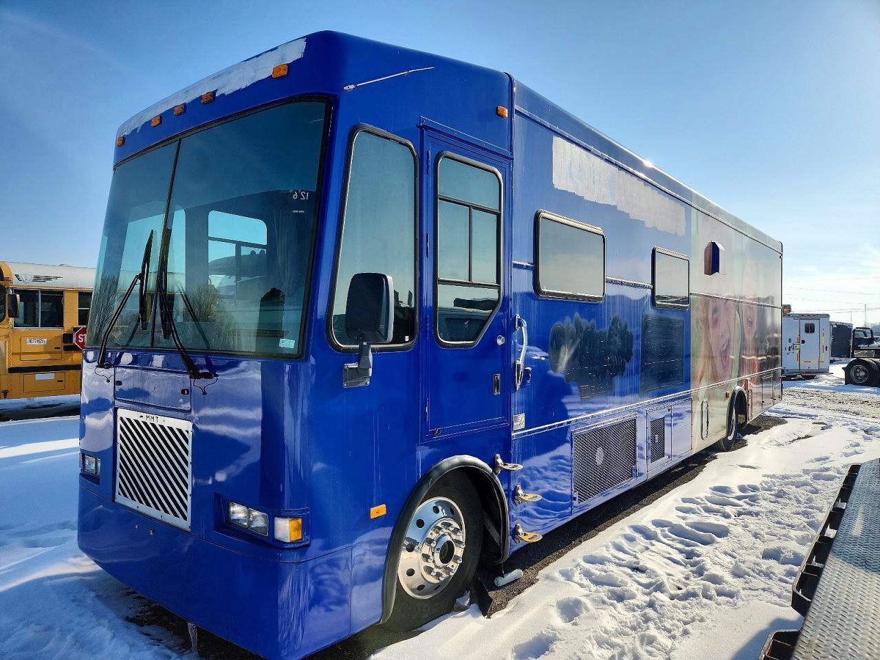 1999 Spartan Motors 1999 Spartan Mobile Medical Bus