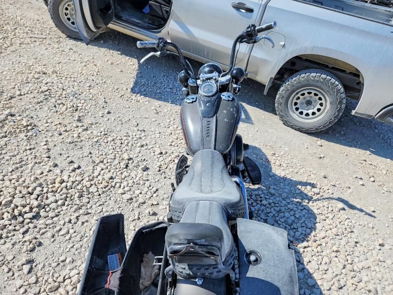 2018 Harley-Davidson Flhc Heritage Classic