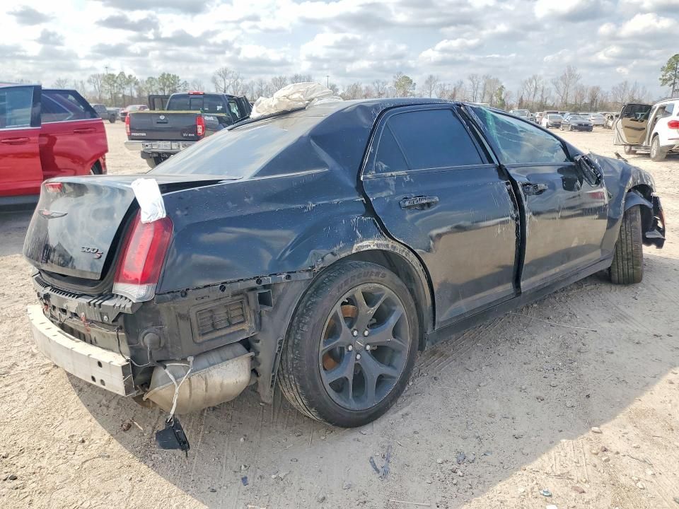 2022 Chrysler 300 s