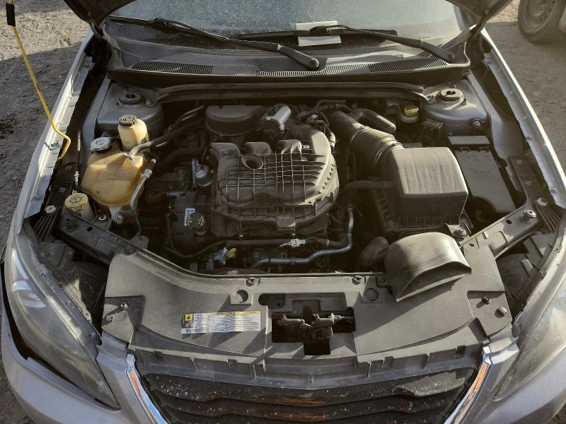 2013 Chrysler 200 Limited