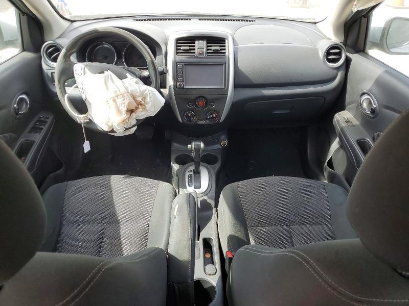 2019 Nissan Versa sv