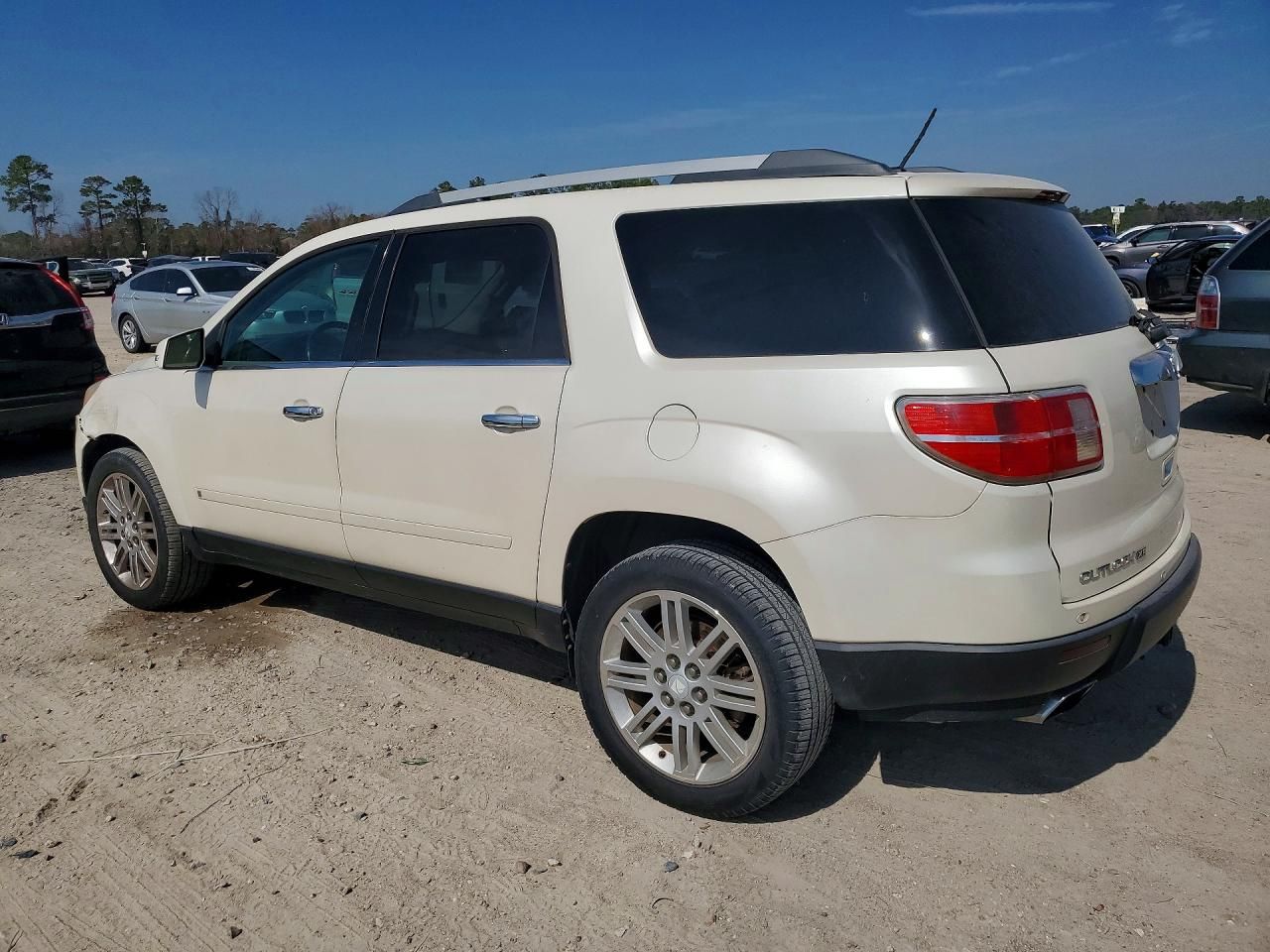 2010 Saturn Outlook xr