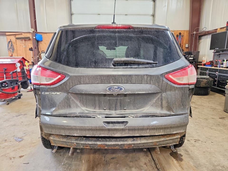2015 Ford Escape s