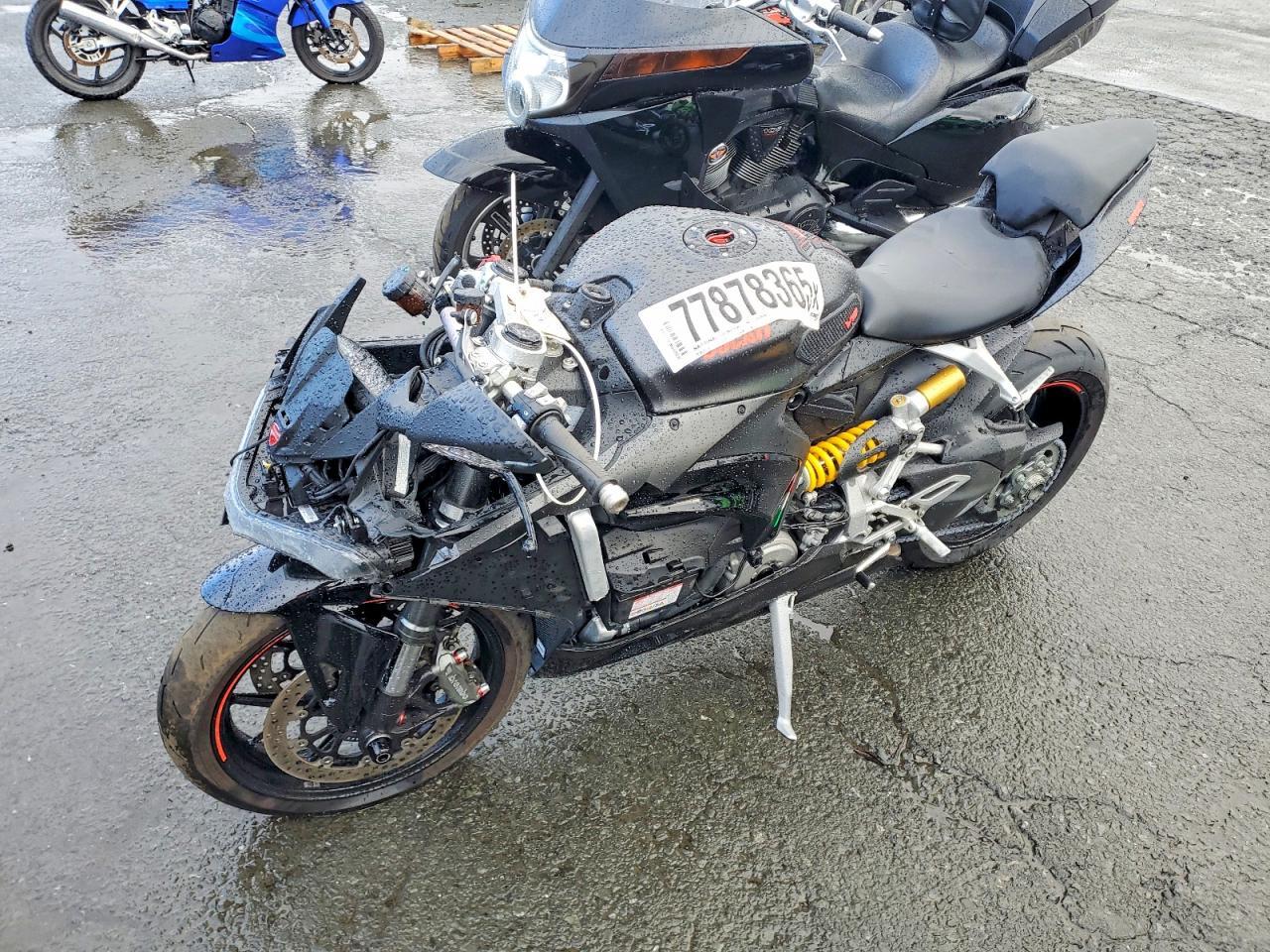 2024 Ducati Panigale V2