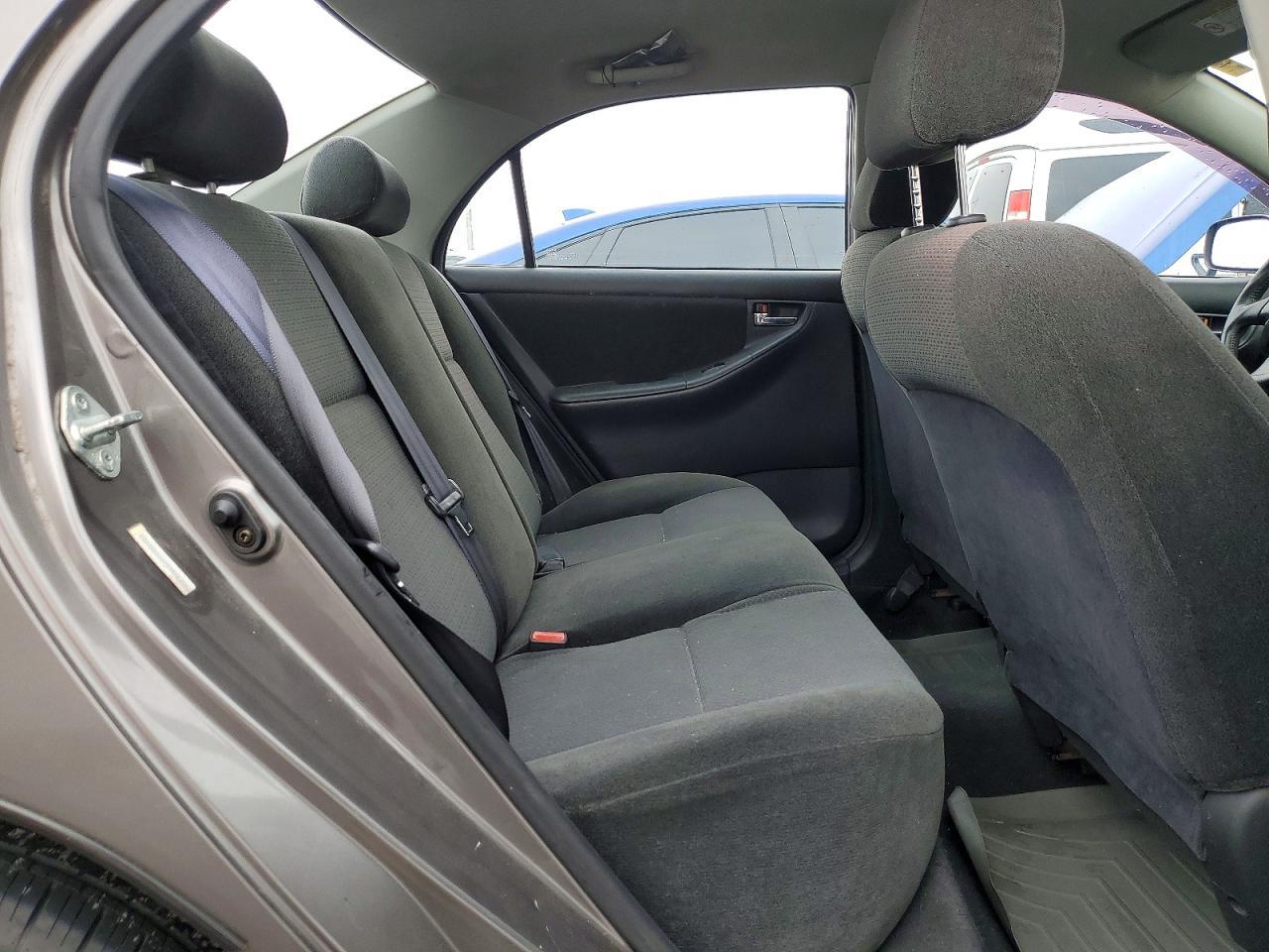 2003 Toyota Corolla ce