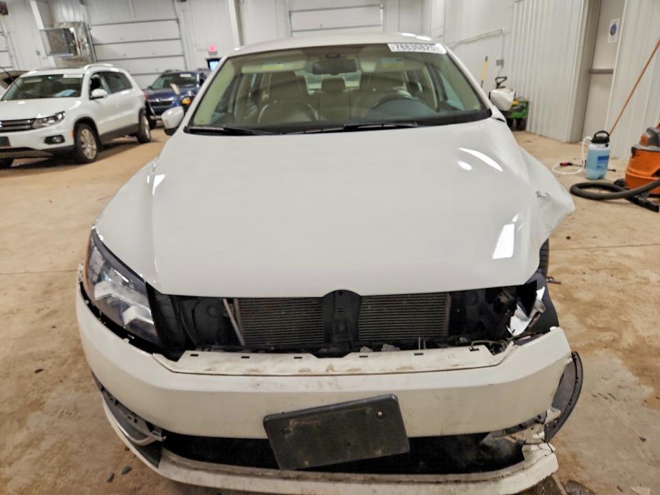 2012 Volkswagen Passat se