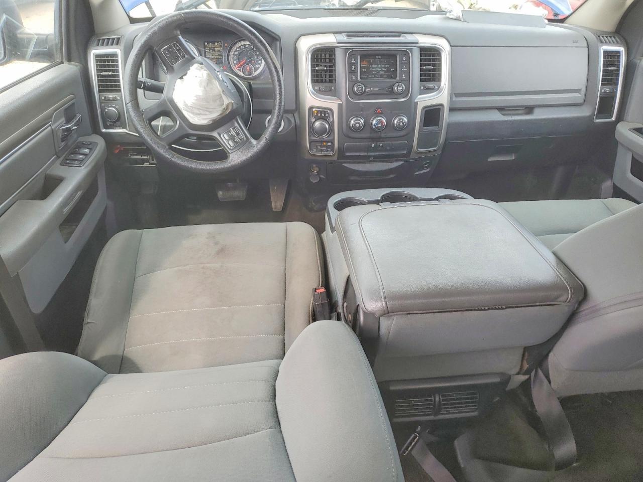 2017 Dodge Ram 1500 slt