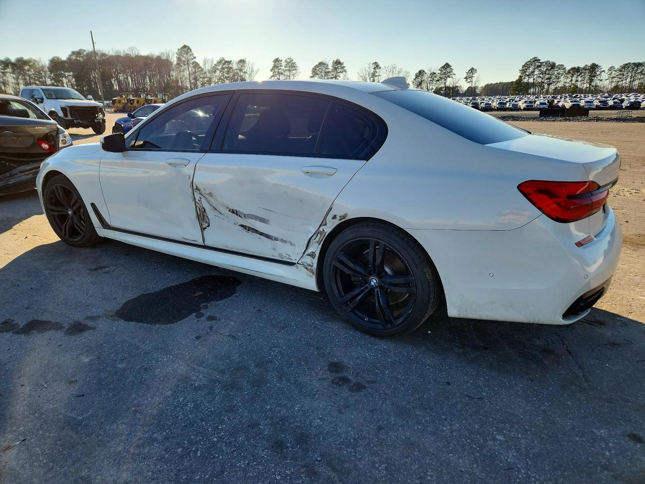 2016 BMW 740 i