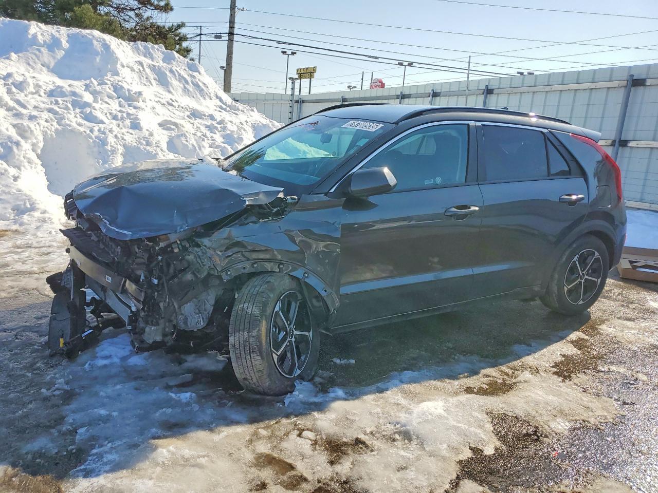 2025 KIA Niro lx