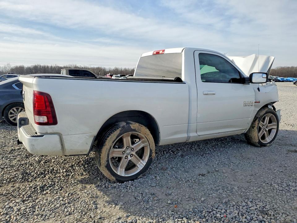 2018 Dodge RAM 1500 Sport
