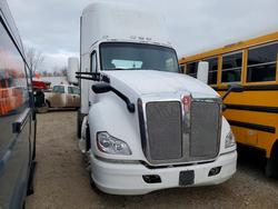 2015 Kenworth Construction T680 en venta en Elgin, IL