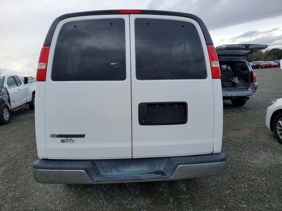 2019 Chevrolet Express G3500 LT