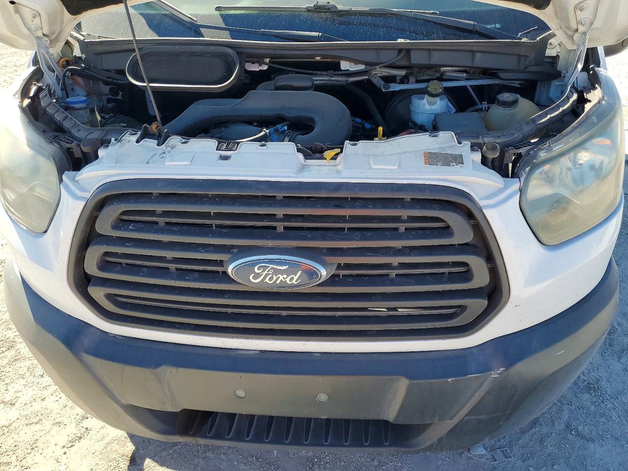 2015 Ford Transit 250 Utility / Service Van