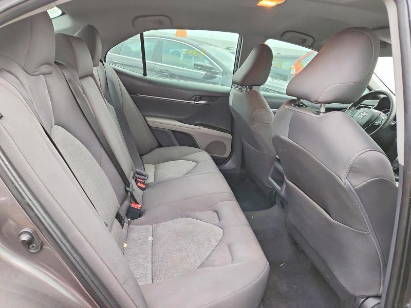 2022 Toyota Camry le