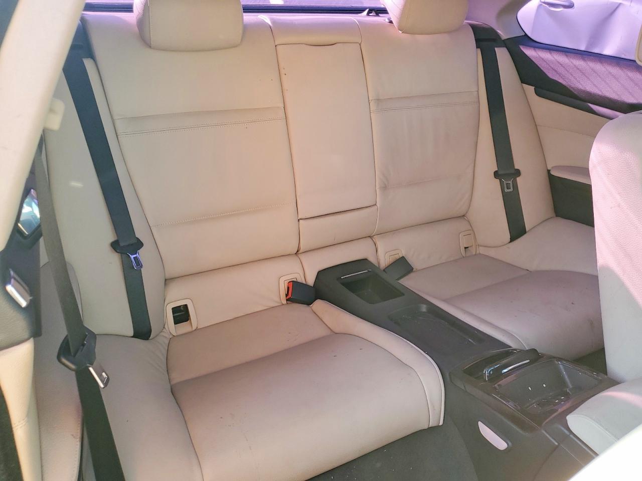2012 BMW 328 i
