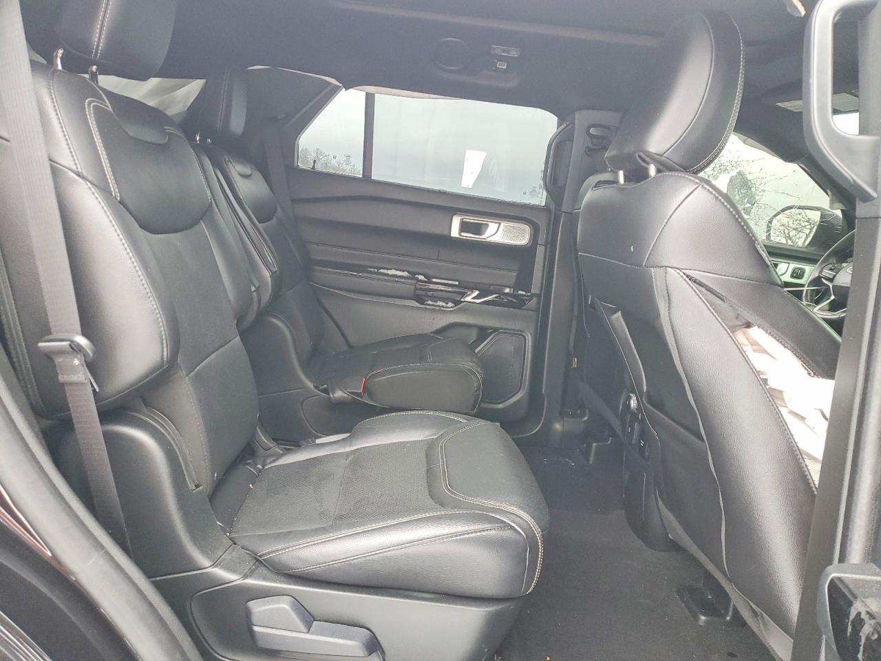 2024 Ford Explorer st