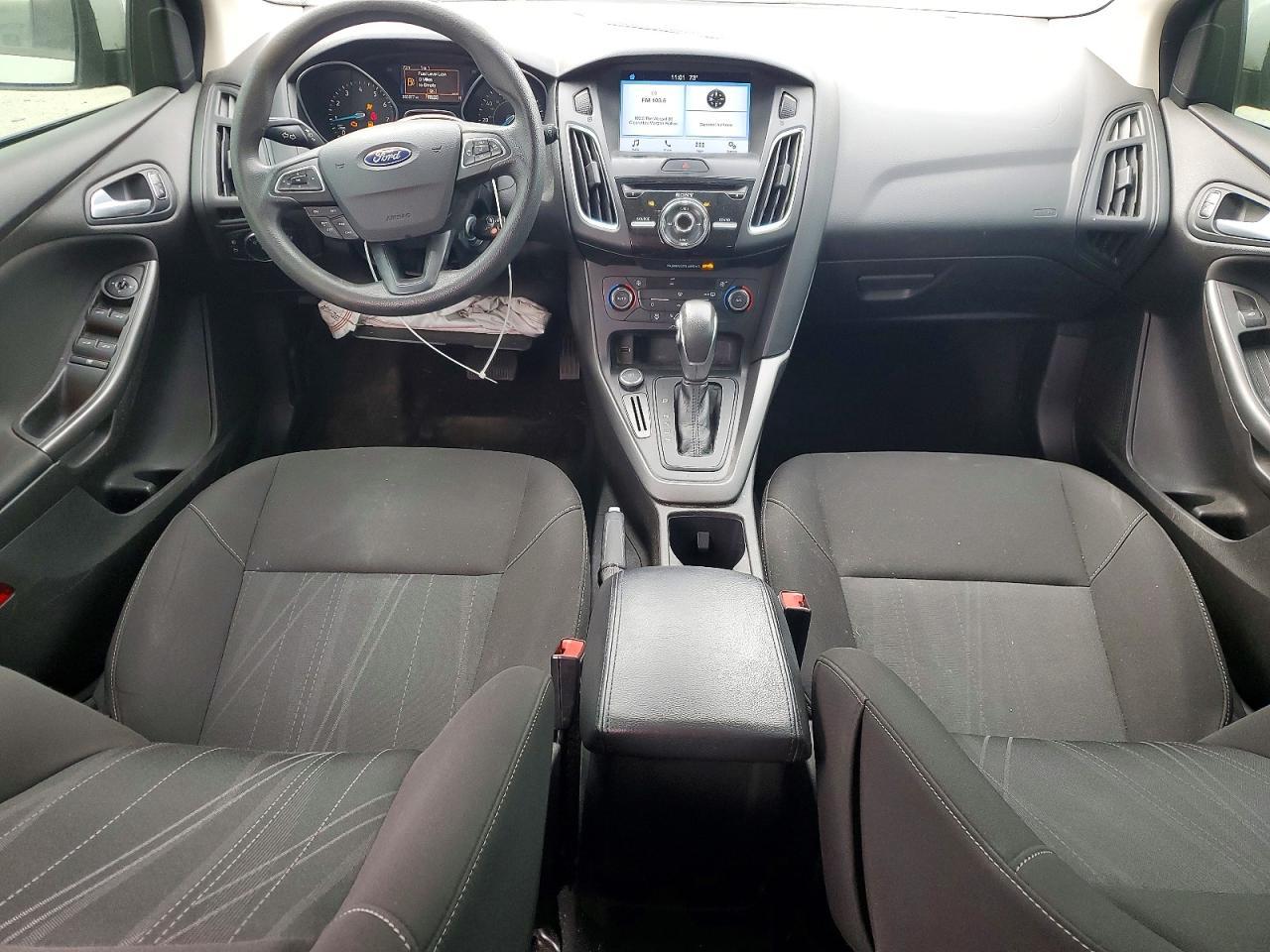2017 Ford Focus sel