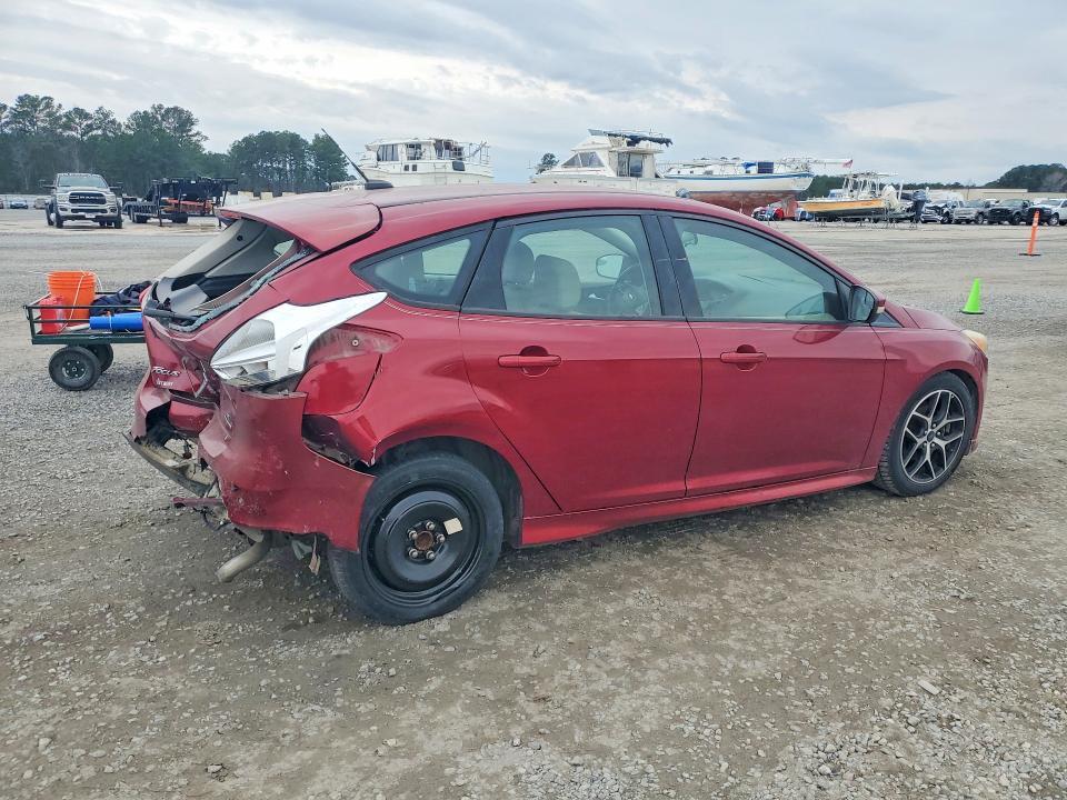 2015 Ford Focus se