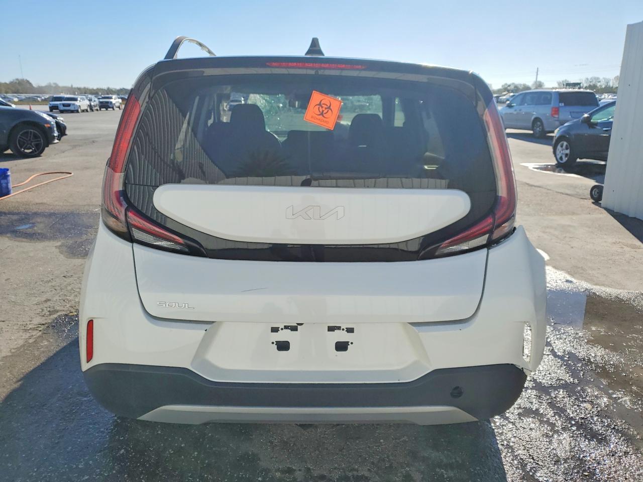 2024 KIA Soul lx