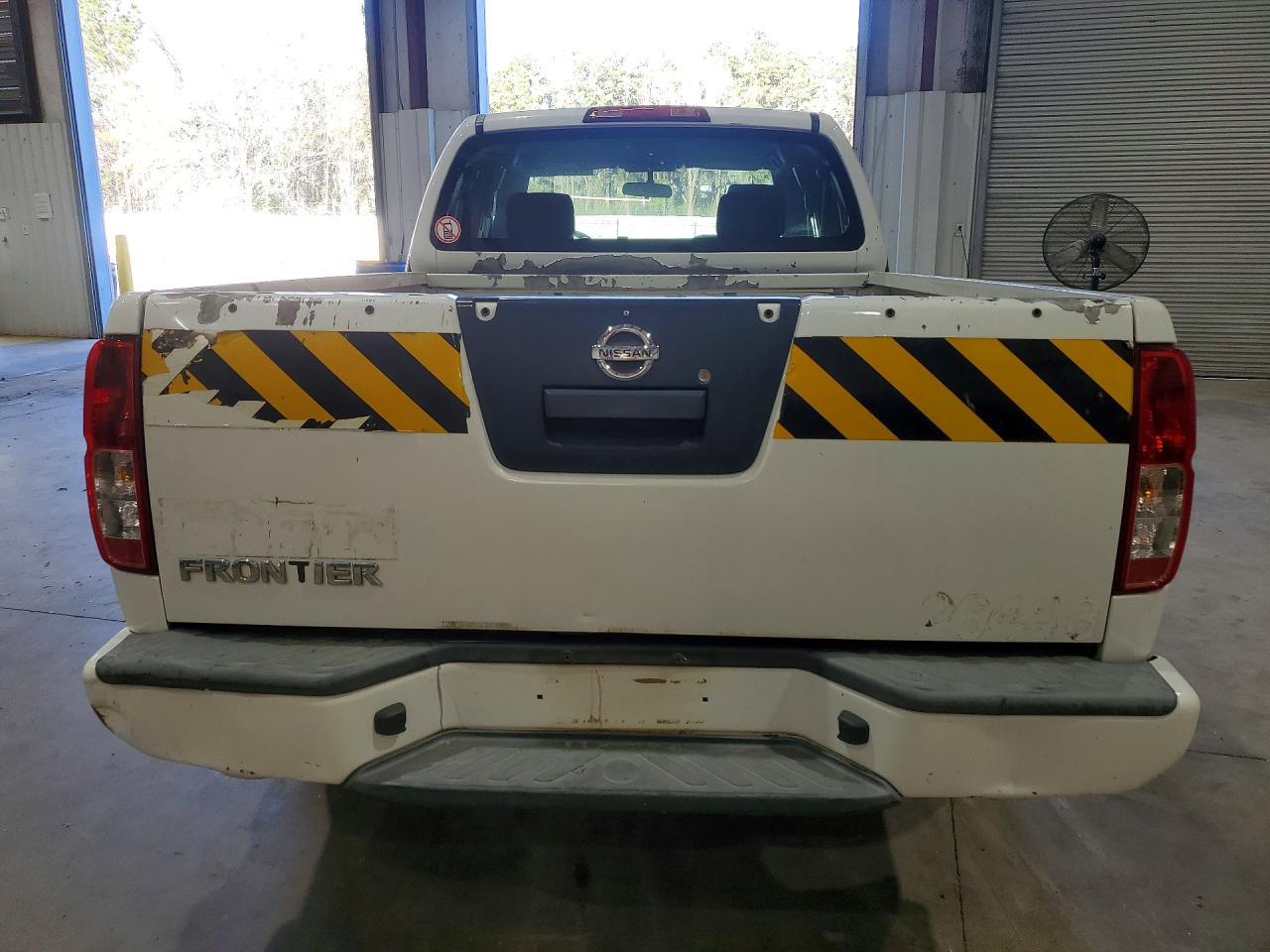 2017 Nissan Frontier S