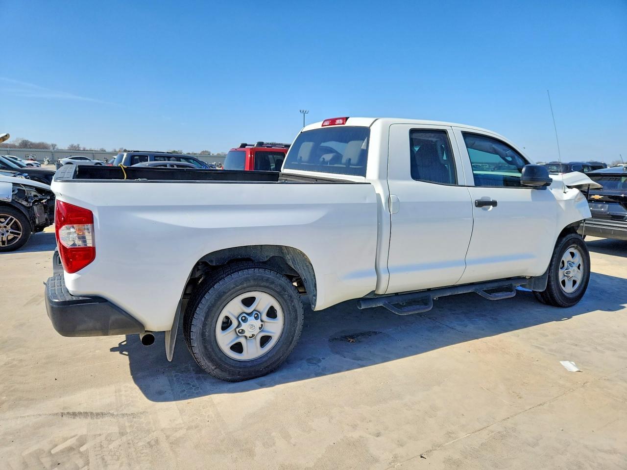 2016 Toyota Tundra Double Cab SR
