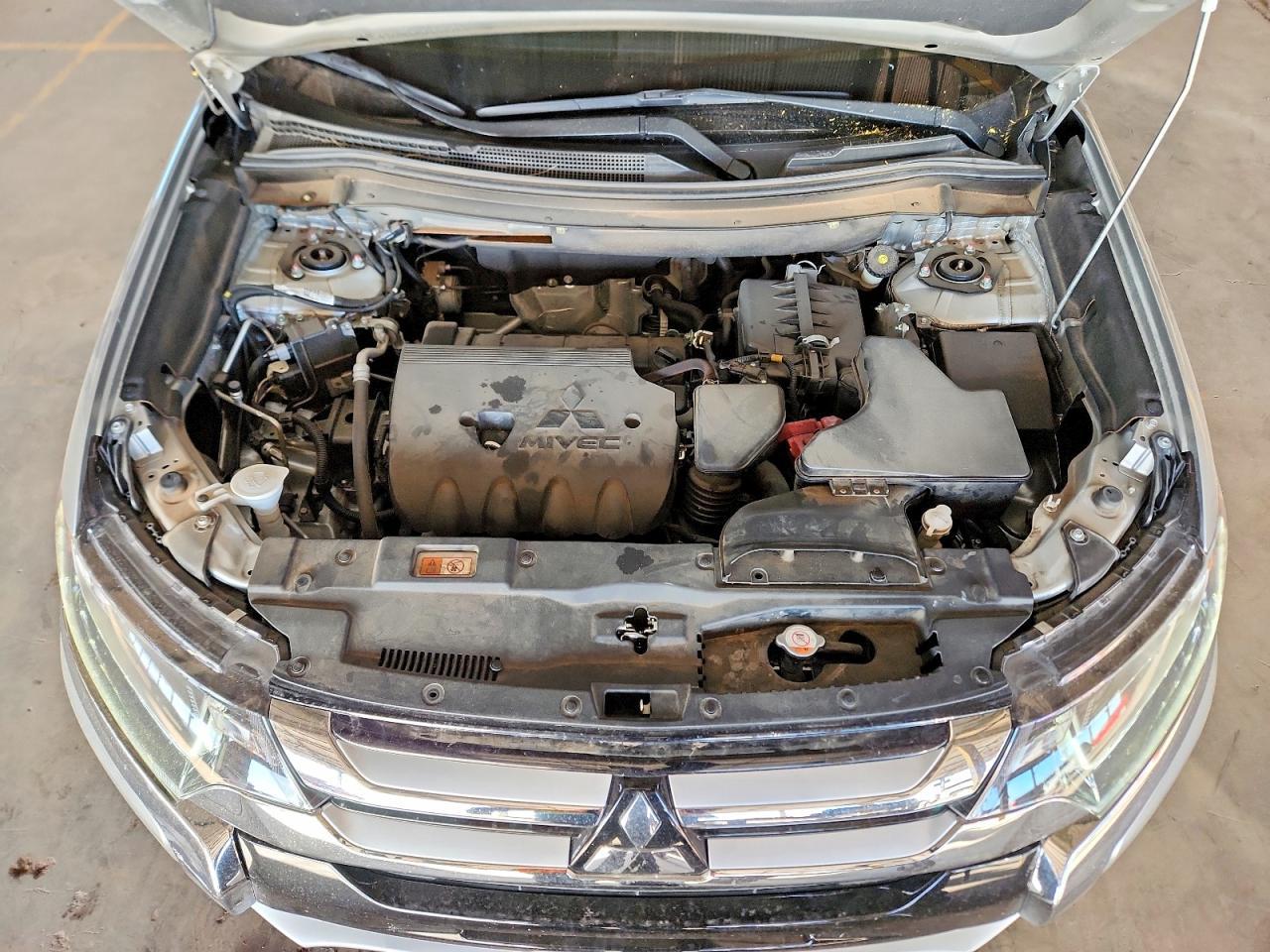 2018 Mitsubishi Outlander se