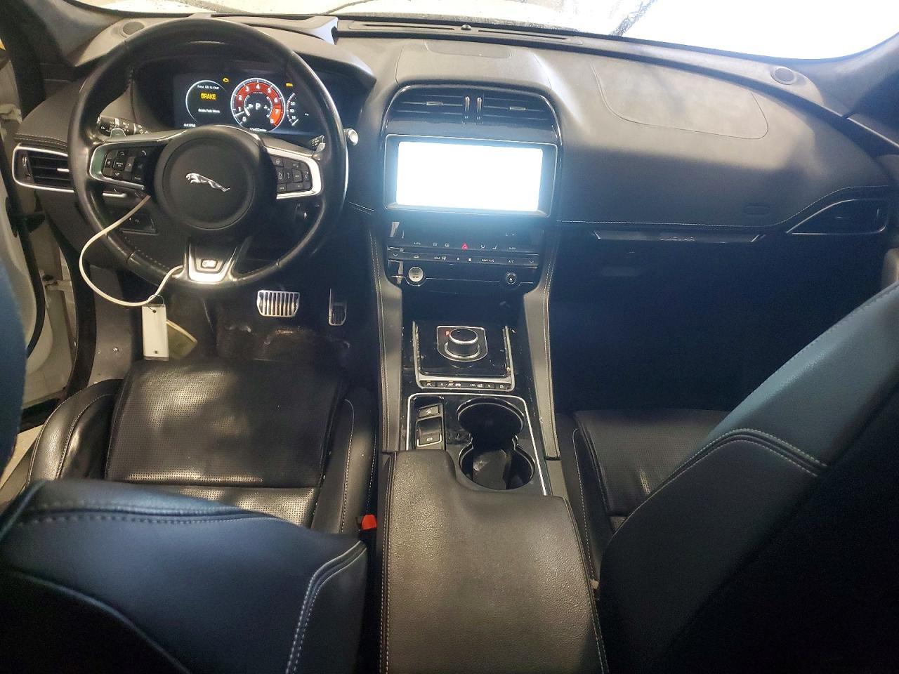 2017 Jaguar F-pace s