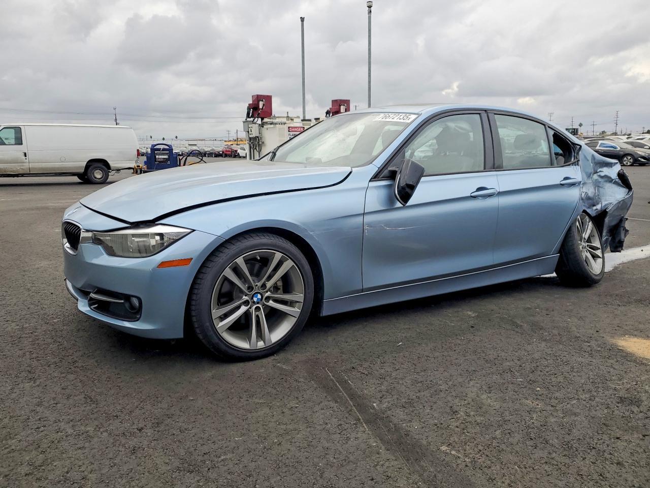 2013 BMW 328 i