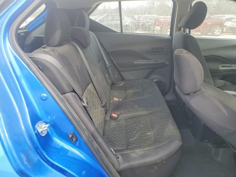 2021 Nissan Kicks s