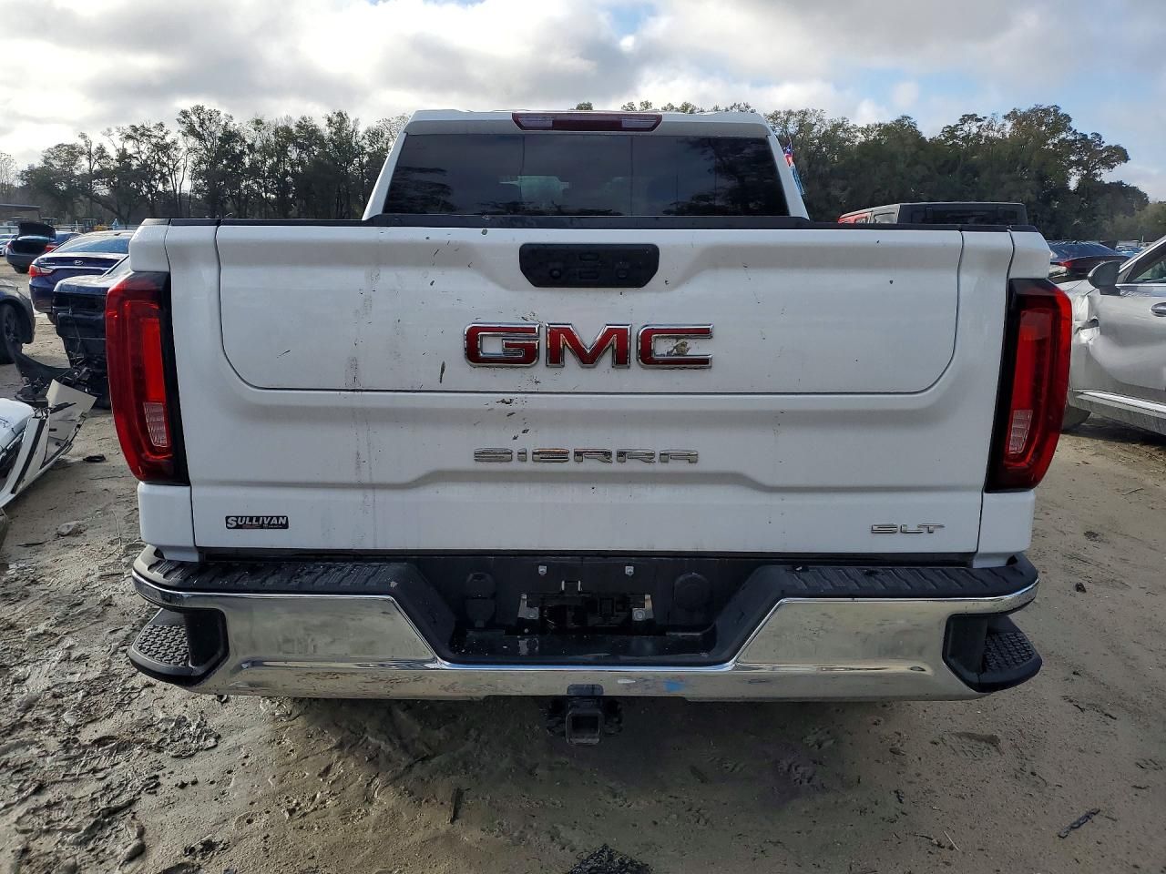 2025 GMC Sierra C1500 slt